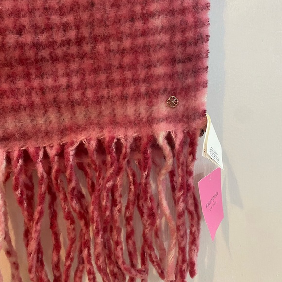 Kate Spade Scarf and Wallet - Picture 9 of 9